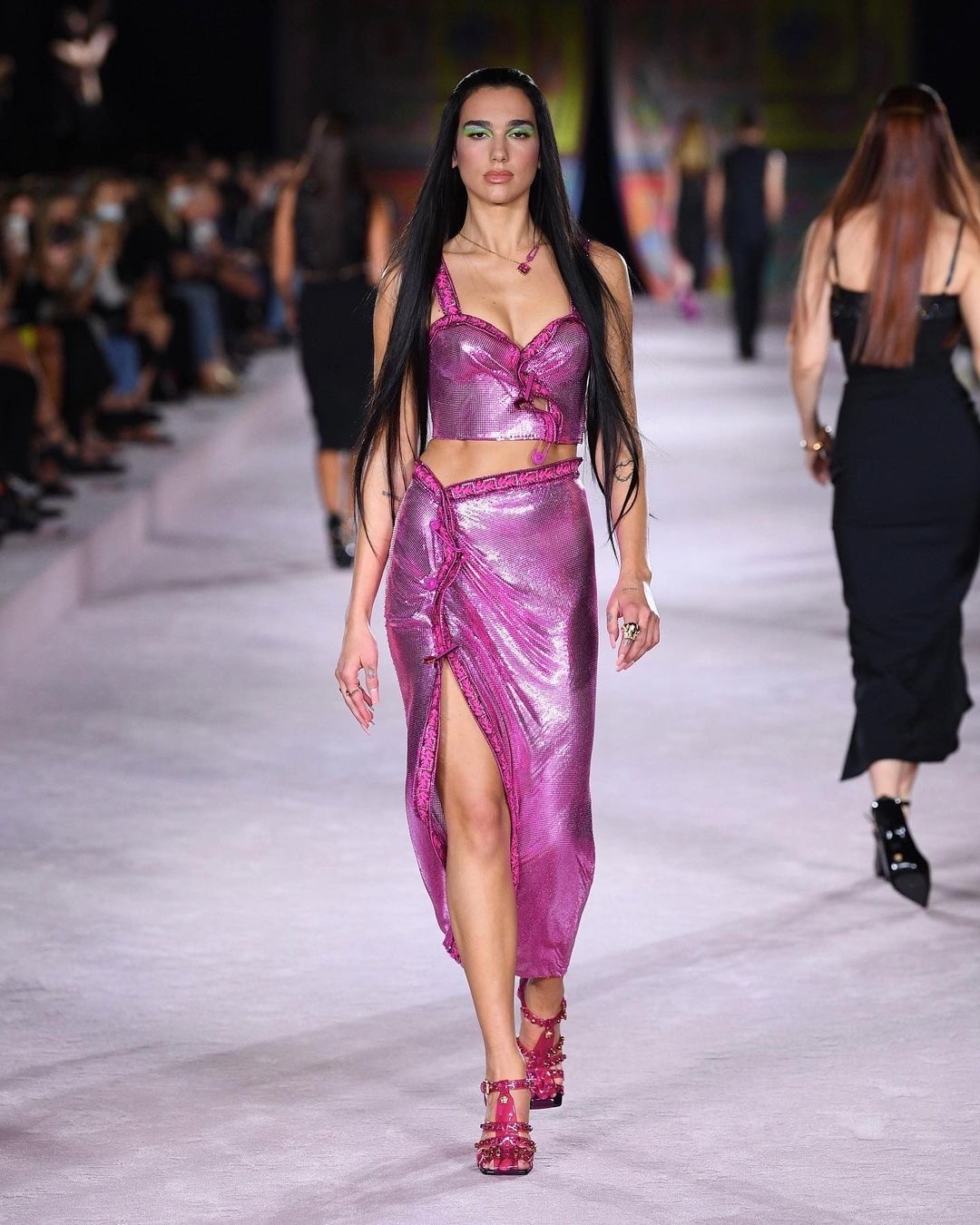 Dua Lipa and Donatella Versace present their co-designed Versace collection  - Good Morning America