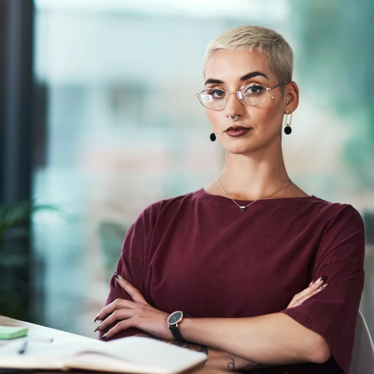 Clarity Makes Her Unstoppable: How to Build Focus and Presence